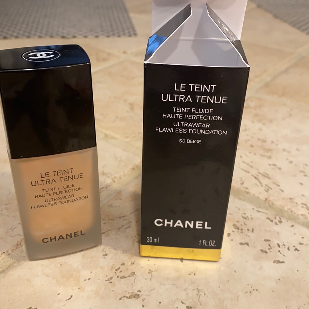 Chanel Le Teint Ultra Tenue flawless foundation